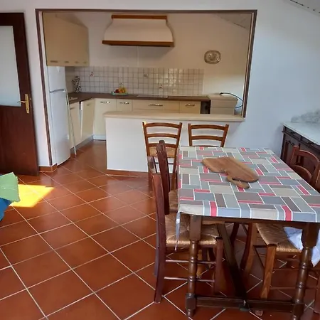 Apartment Miri