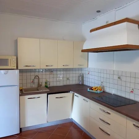 Apartment Miri