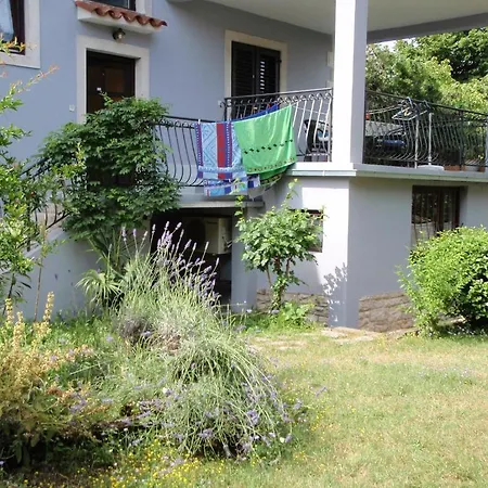 Apartment Miri
